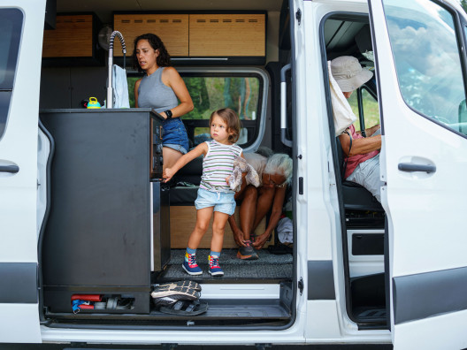 Versicherung für fest stationierte Mobilheime, Wohnwagen und Fahrnisbauten.